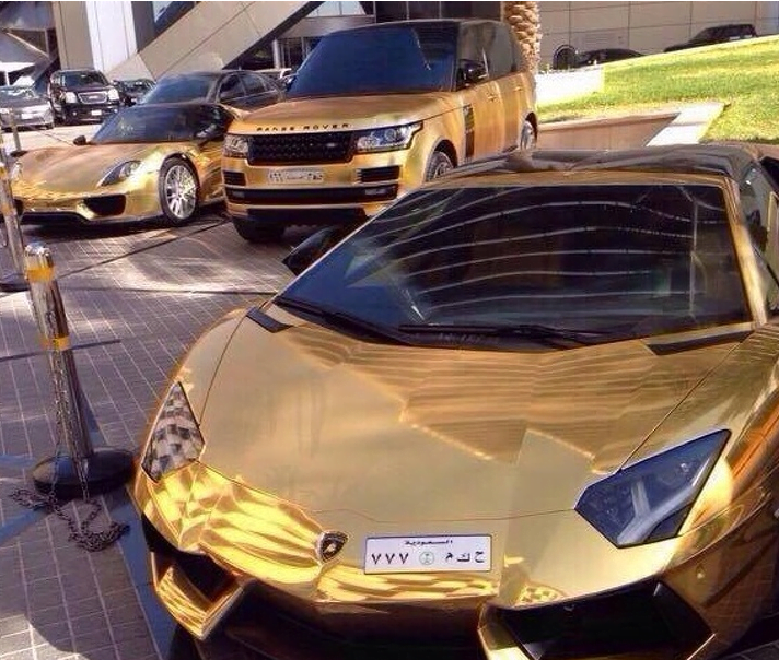 dubai altın kaplama arabalar